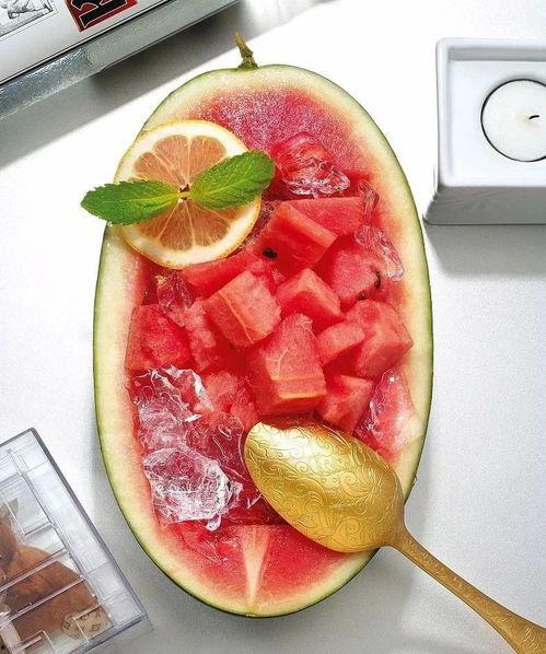 孕妇梦见吃瓜了,瓜果飘香预示着什么？