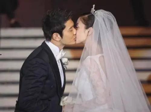 黄晓明baby吃瓜,娱乐圈的甜蜜与争议